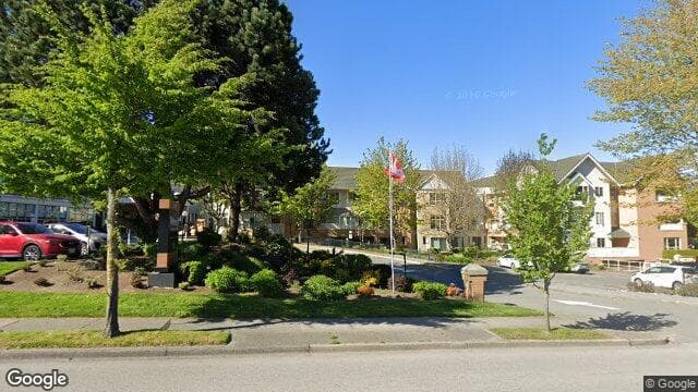 Whitecliff Retirement Residence (Google Street View)