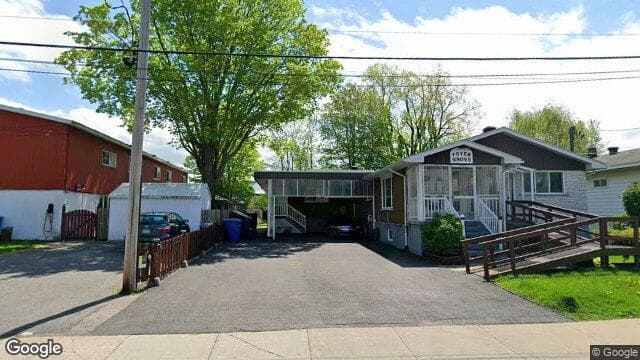 Foyer Grove (Google Street View)