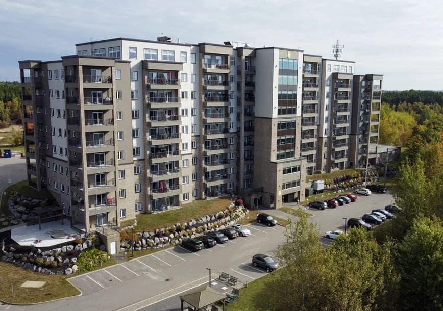 SeniorHome.ca - Le Château Pont-Rouge S.e.c.