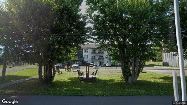Les Appartements Louisbourg (Google Street View)