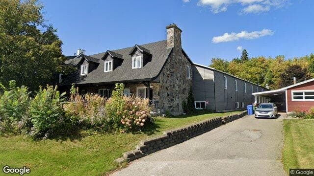 Les Jardins du Manoir (Google Street View)