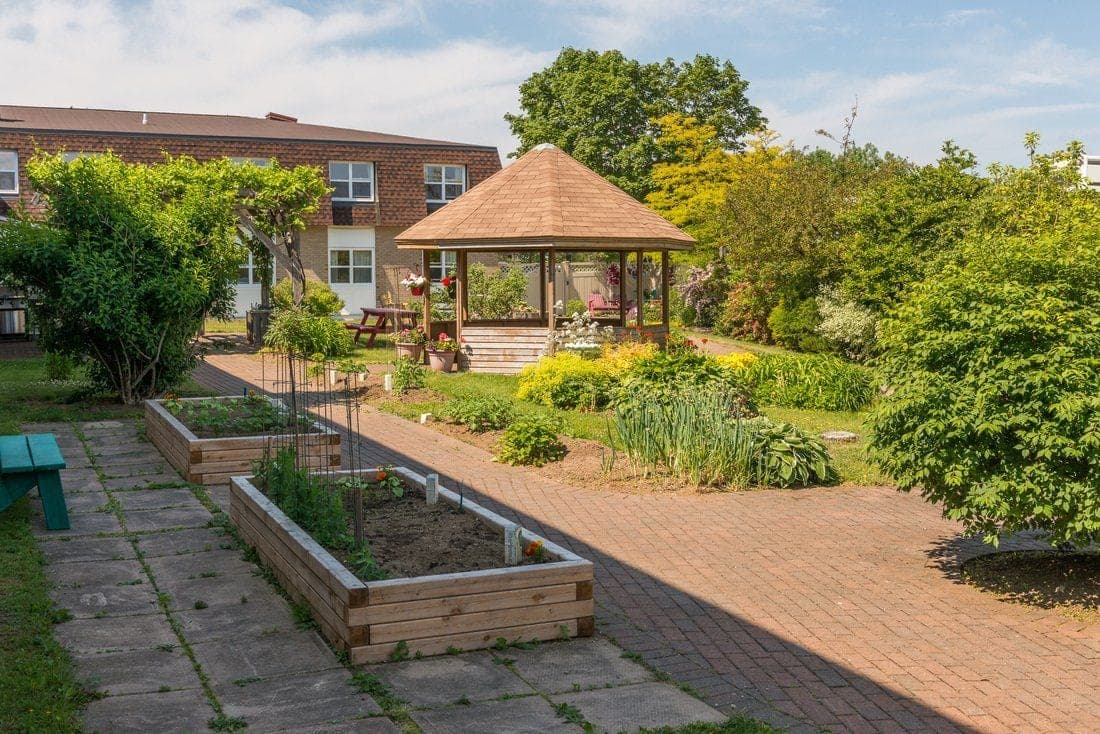 SeniorHome.ca - Harbour View Haven