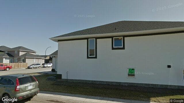 Applewood Manor (Google Street View)