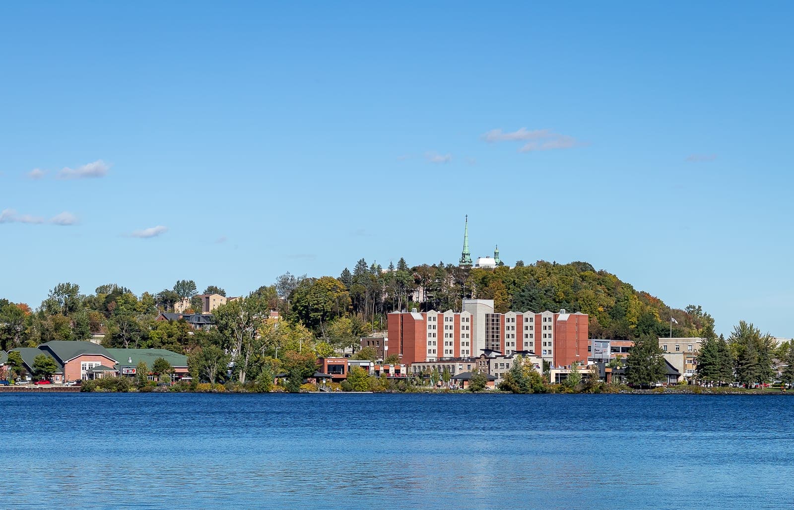 Centre d'Hébergement Saint-Maurice (photo: Jacques Goulet, via Google)
