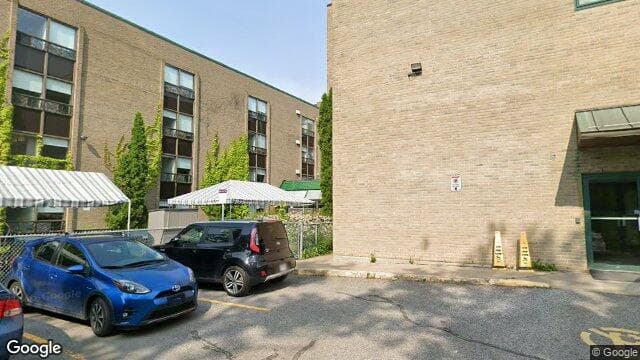 Centre d'Hébergement du Chevalier-De Lévis (Google Street View)