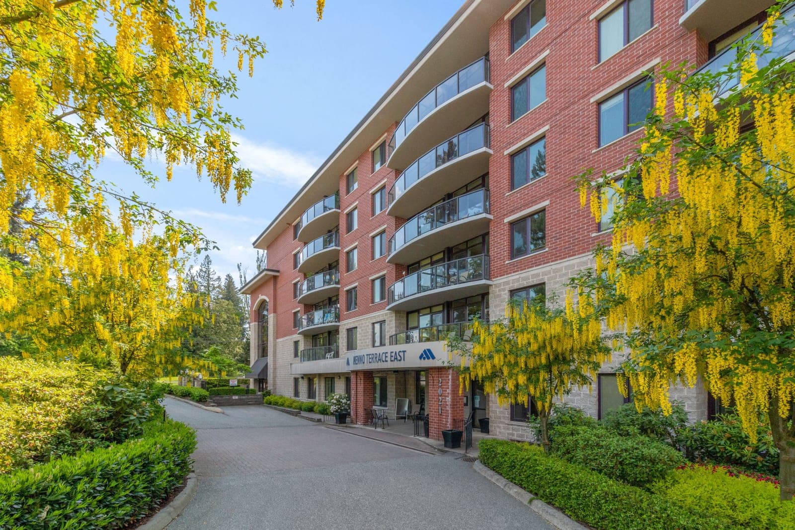 SeniorHome.ca - Menno Terrace
