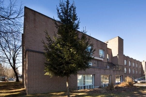 SeniorHome.ca - Hope Street Terrace
