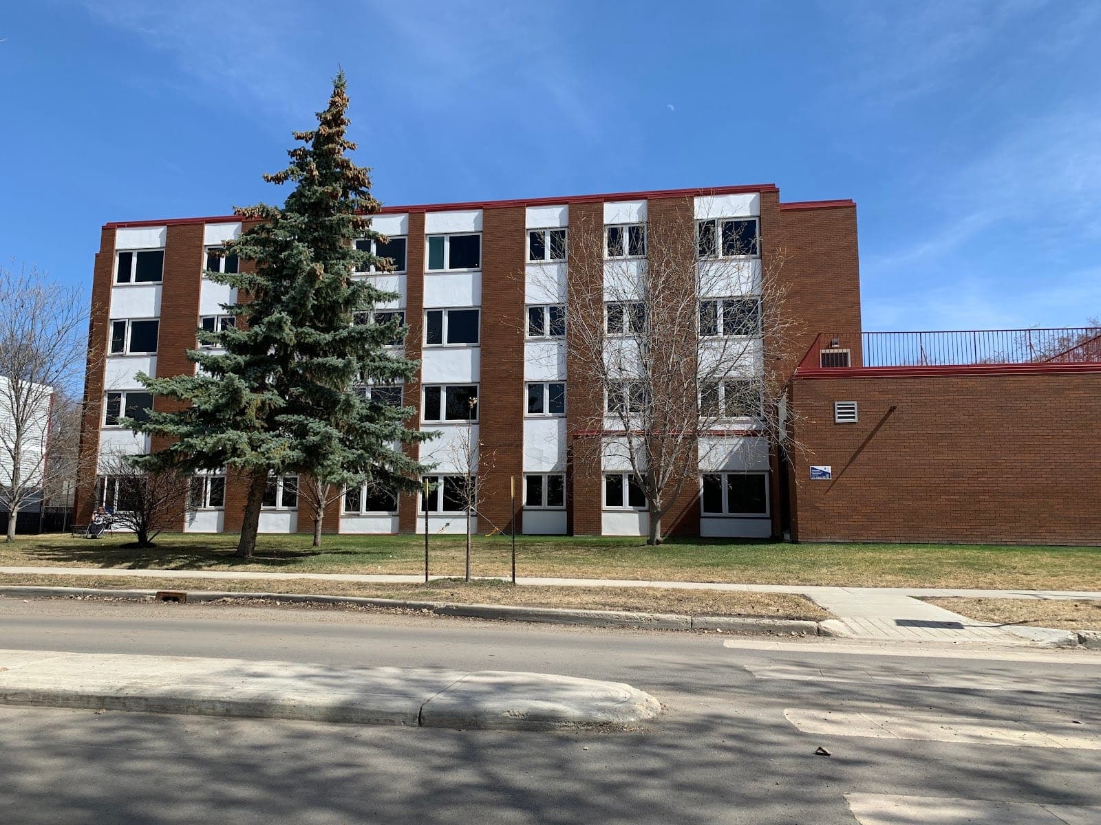 Vista Housing for Seniors -Alliance Villa (photo: Benjamin Lavin, via Google)