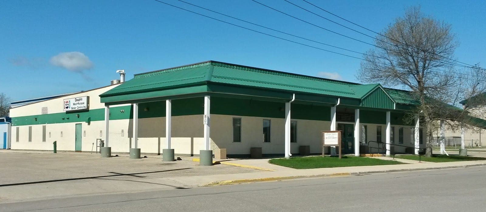 Dauphin Multi-Purpose Senior Centre (photo: Russell Pelletier, via Google)