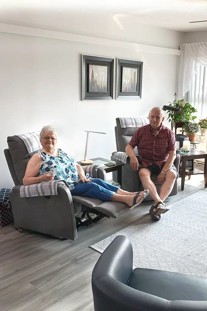 SeniorHome.ca - Place Des Meurons