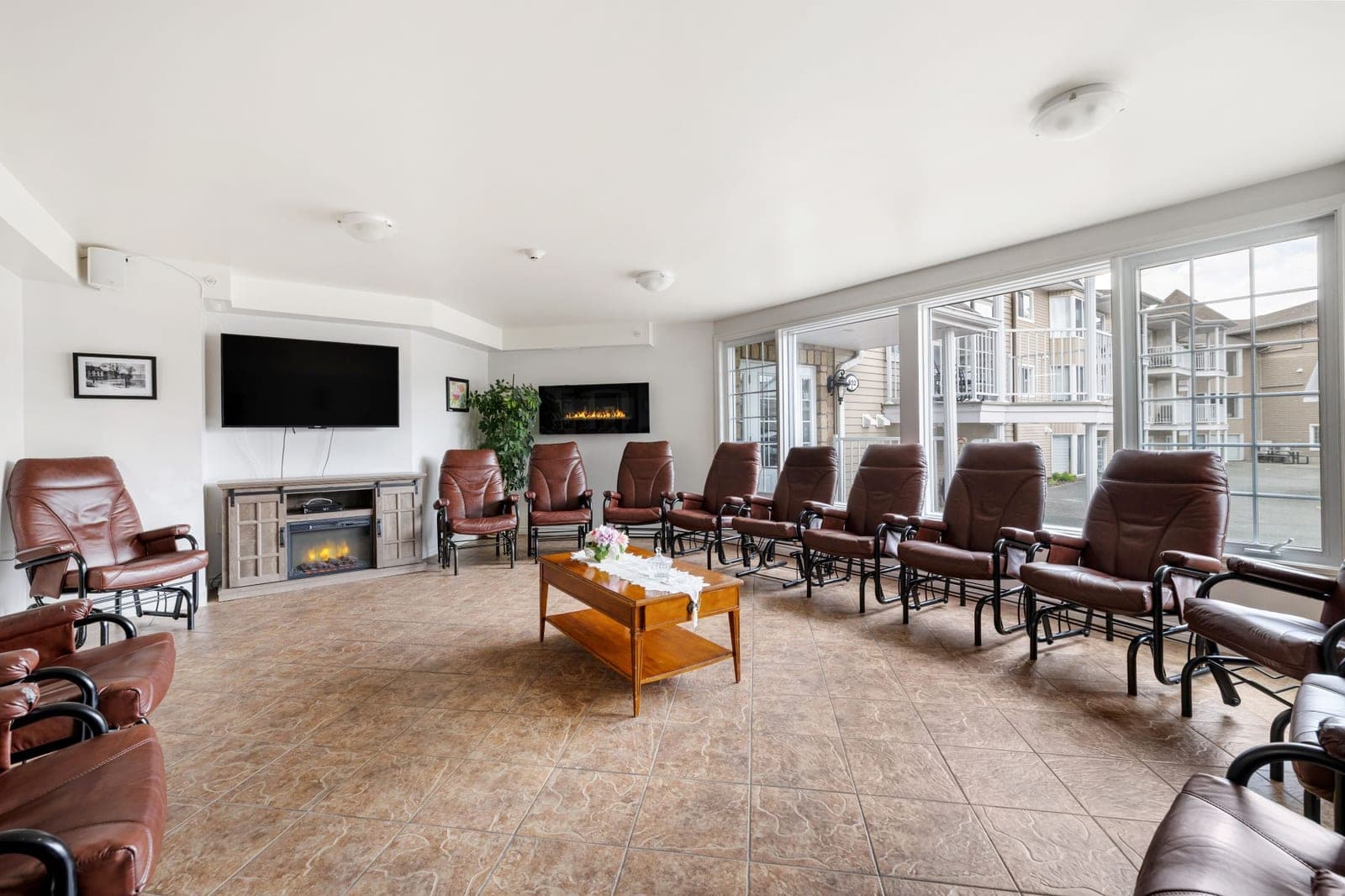 SeniorHome.ca - Villa Des Moulins